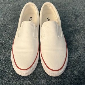Slip ons